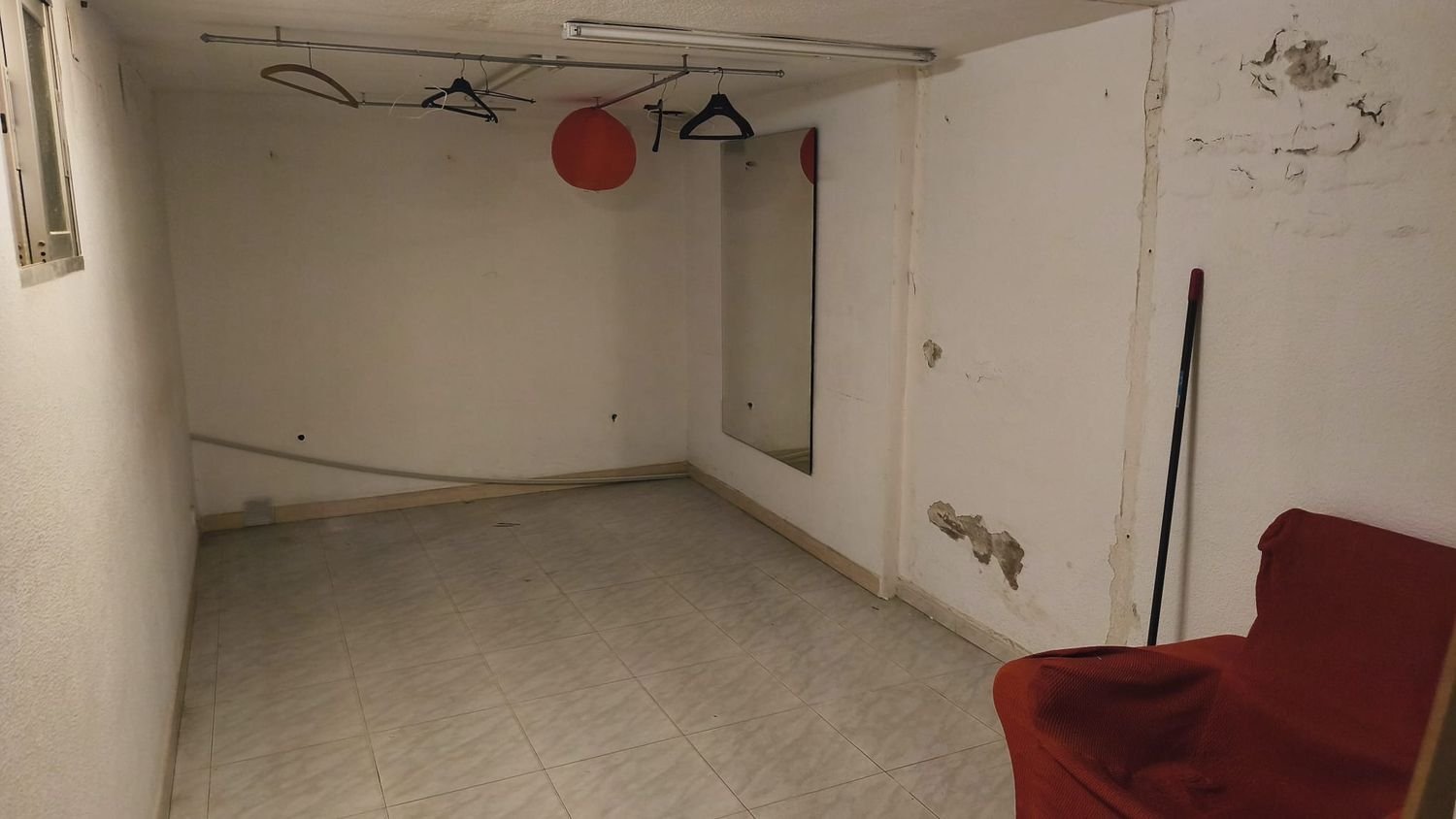 197m² Commercial property in Alicante, Spain No. 160835