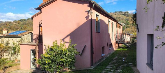 15-salle Villa à Fosdinovo, Italy No. 82515 37