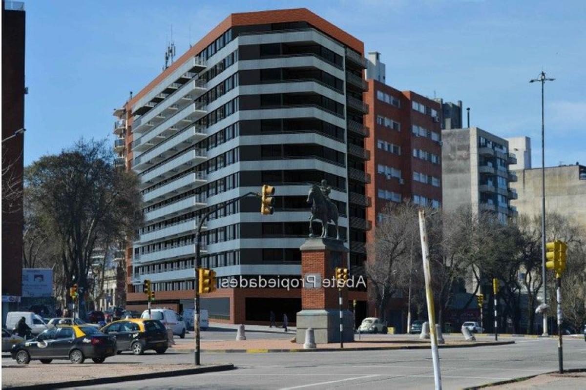 Studio in Montevideo, Uruguay No. 7895