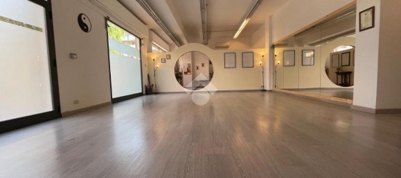 Estudio en Quartu Sant'Elena, Italy No. 152687 5