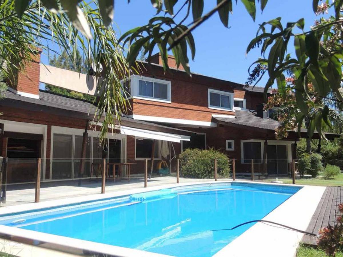  Farm in Ezeiza, Argentina No. 119260