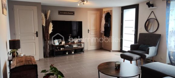 Casa de 2 dormitorios en Ille-et-Vilaine, France No. 318081 3