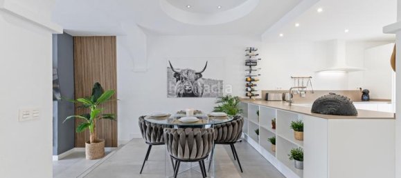 3 Schlafzimmer Stadthaus in Marbella, Spain, Nr. 53595 8