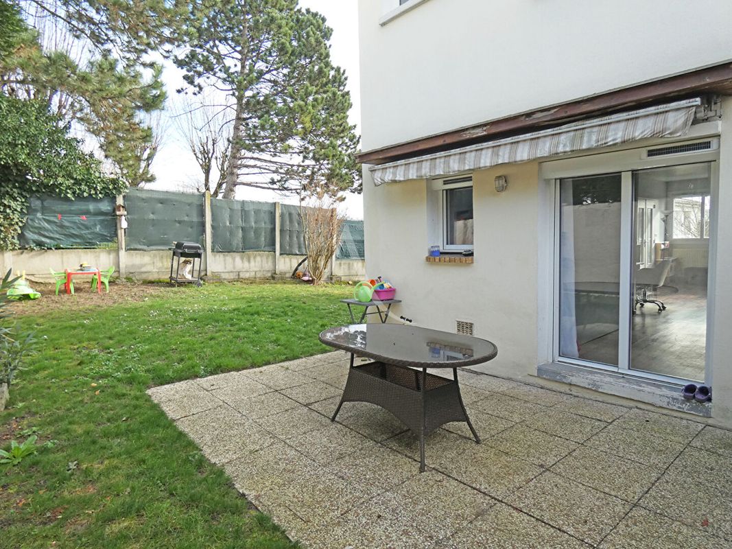 Дом с 3 спальнями в Ганьи, Франция № 170207