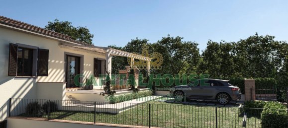 2 bedrooms Apartment in Castelfiorentino, Italy No. 52131 2