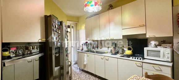 3 bedrooms Apartment in Turin, Italy No. 153799 6