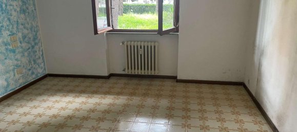 4 rooms Apartment in Perugia, Italy No. 4774 44
