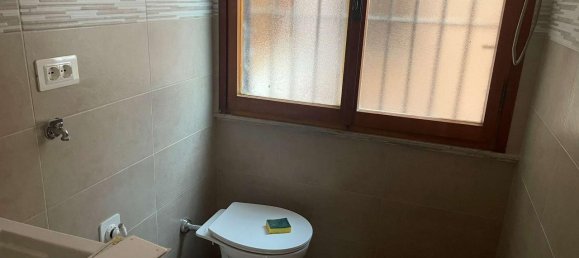 4 rooms Apartment in Perugia, Italy No. 4774 22