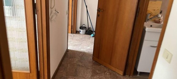 4 rooms Apartment in Perugia, Italy No. 4774 49