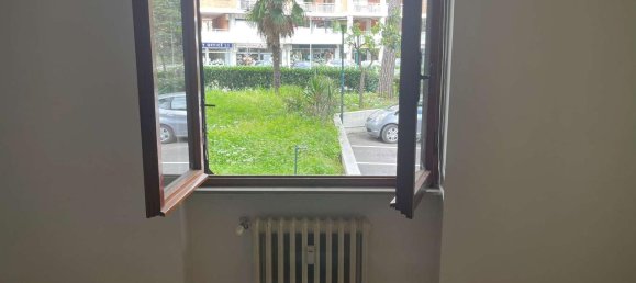 4 rooms Apartment in Perugia, Italy No. 4774 46