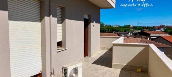 Квартира с 2 спальнями в Чезенатико, Италия № 292996 7