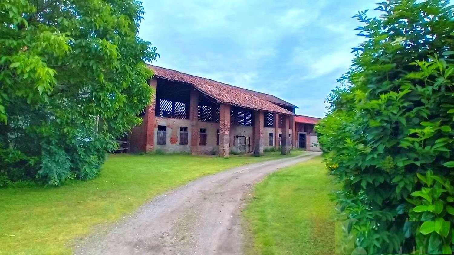 10 Schlafzimmer Haus in Morimondo, Italy, Nr. 382283