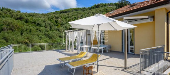 8 chambres Penthouse à Lerici, Italy No. 326740 9