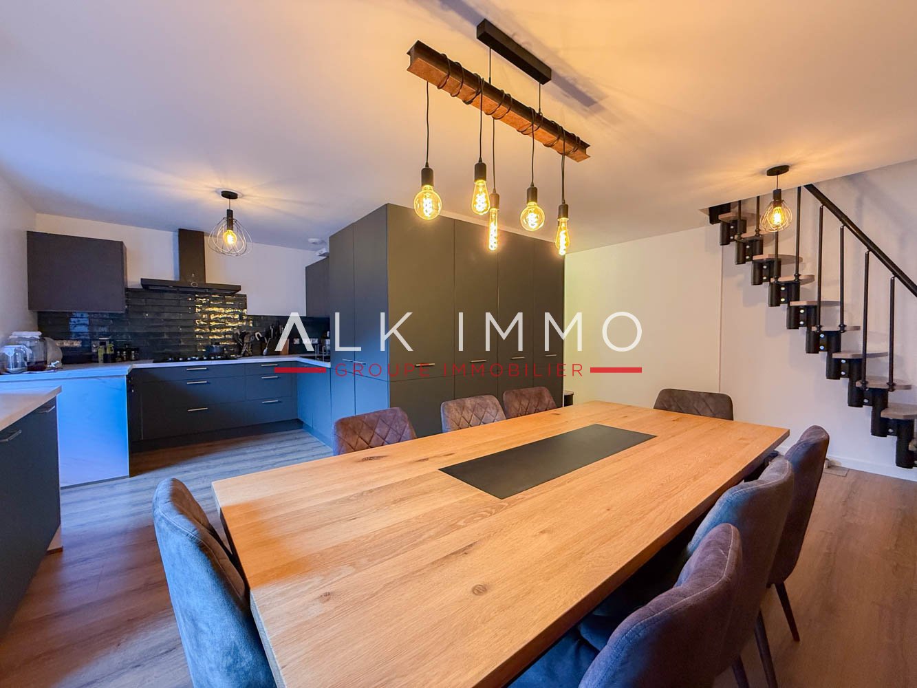 3 Schlafzimmer Wohnung in Thones, France, Nr. 208095