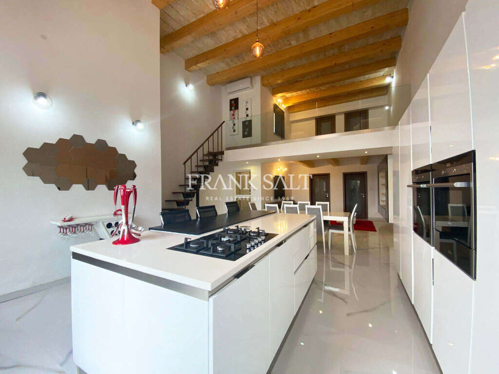 Квартира с 2 спальнями в Калькара, Мальта № 11081