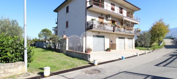 3 rooms Apartment in Montalto Uffugo, Italy No. 77817 2