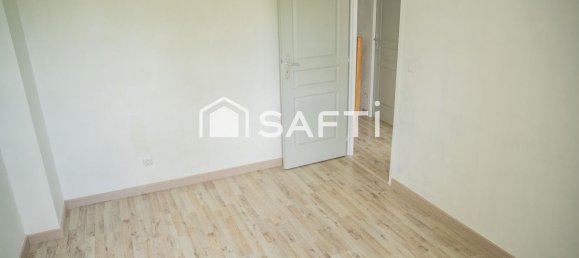 4 bedrooms House in Villeconin, France No. 329549 16