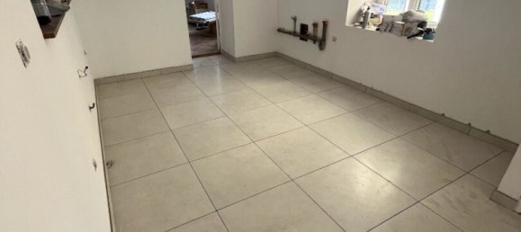 Casa de 3 dormitorios en Chaingy, France No. 56112 4