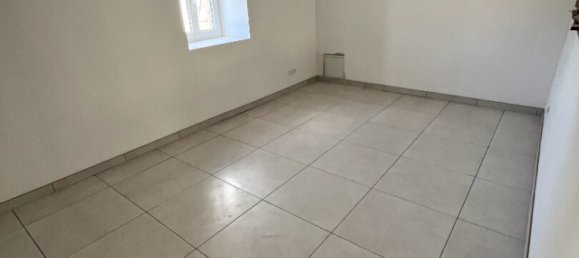 Casa de 3 dormitorios en Chaingy, France No. 56112 3