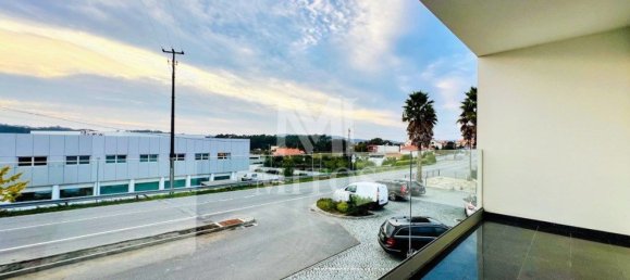 Apartamento de 2 dormitorios en Forjaes, Portugal No. 62534 5