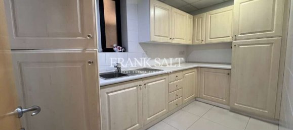  Office in Sliema, Malta No. 13630 14