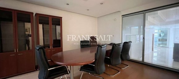 Office in Sliema, Malta No. 13630 13