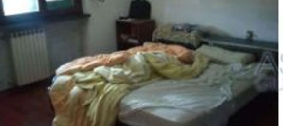 6 rooms Apartment in Pescia, Italy No. 40724 10