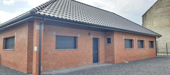 3 bedrooms House in Hergnies, France No. 71508 3