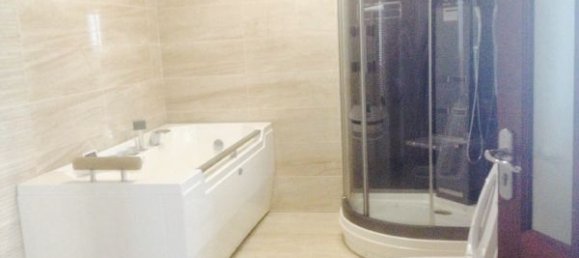 5 bedrooms Villa in Tay Ho, Vietnam No. 4932 19