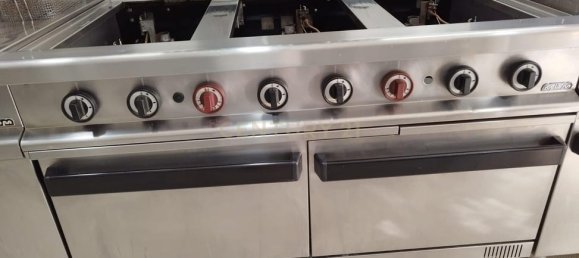 209m² Commercial property in Braganca, Portugal No. 241959 12