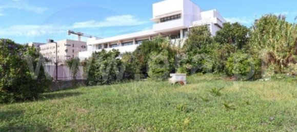  Land in Lisbon, Portugal No. 89571 5