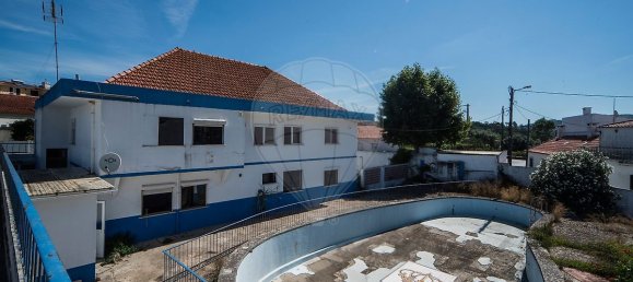 8 bedrooms House in Bucelas, Portugal No. 180641 25