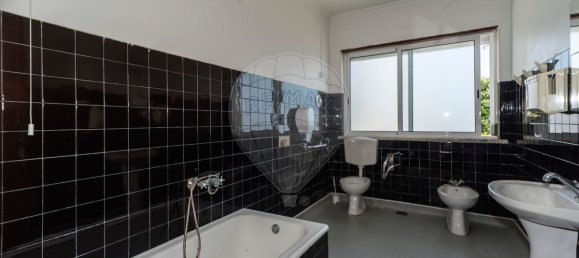 8 bedrooms House in Bucelas, Portugal No. 180641 45