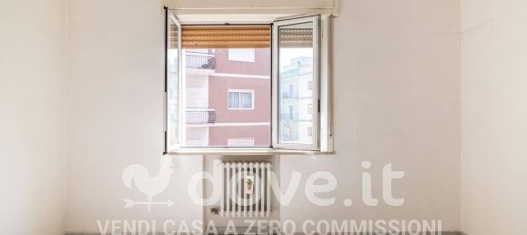 5-salle Appartement à Taranto, Italy No. 66077 45