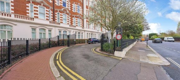 3 bedrooms Apartment in St Johns Wood, United Kingdom No. 7432 8
