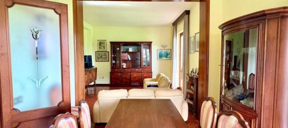 Villa T5 em Massa, Italy N.º 327398 10