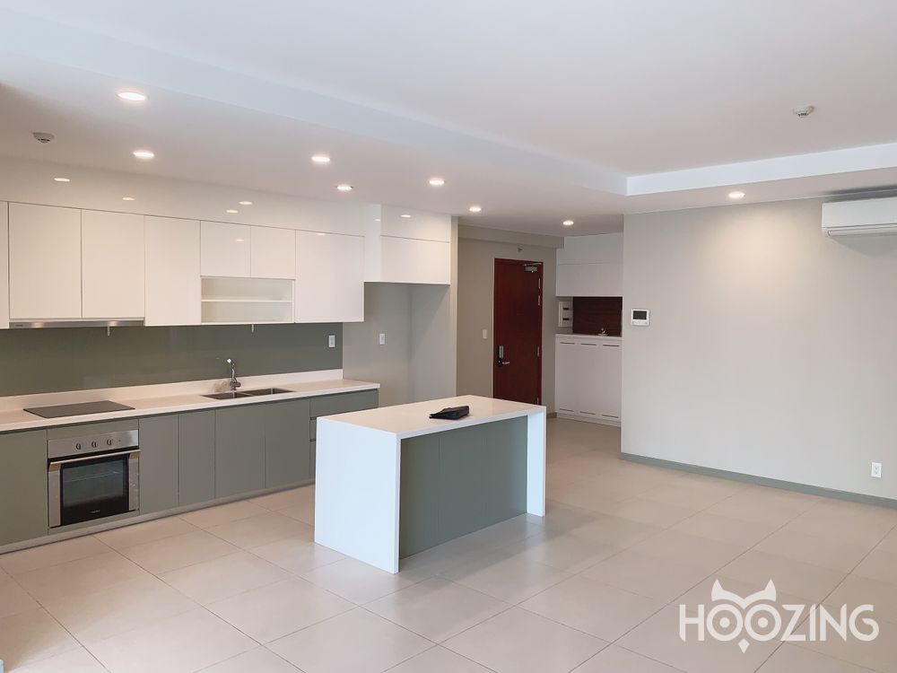 3 bedrooms Apartment in District 4, Vietnam No. 17918