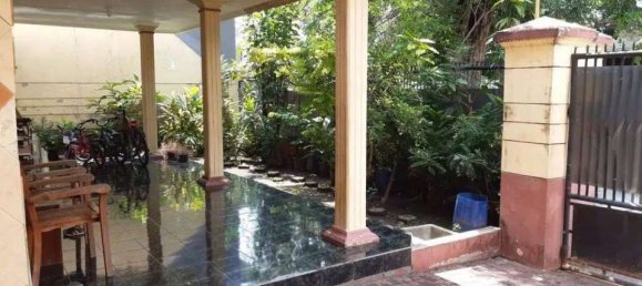 5 bedrooms House in Surabaya, Indonesia No. 1496 15
