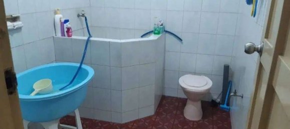 5 bedrooms House in Surabaya, Indonesia No. 1496 13