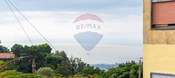 3 rooms Apartment in Valverde, Italy No. 131561 11