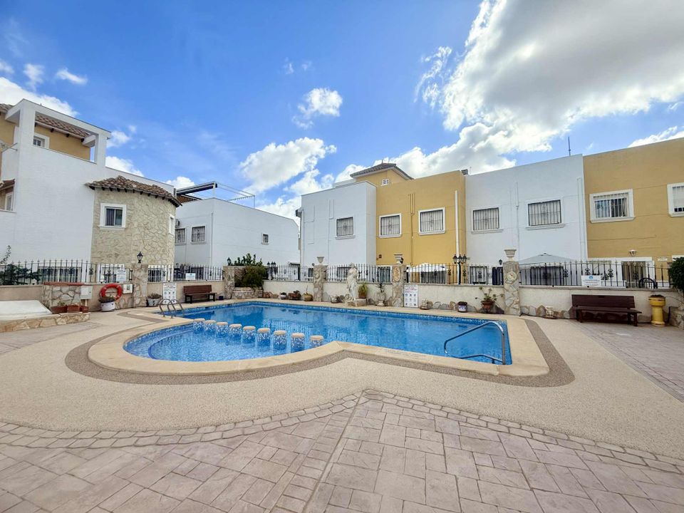 2 bedrooms Apartment in Algorfa, Spain No. 281628