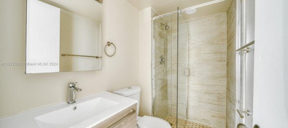 2 غرف نوم عقار تجاري في Miami, الولايات المتحدة رقم 615122 7