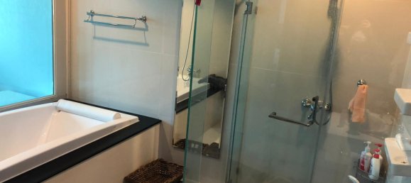 Apartamento com 2 quartos em condomínio em Pathum Wan, Thailand N.º 68693 2