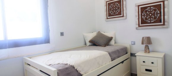 Bungalow de 3 dormitorios en Pilar de la Horadada, Spain No. 11875 8