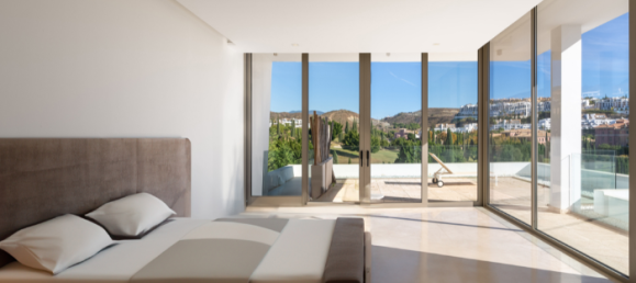 6 bedrooms Villa in Benahavis, Spain No. 10278 9