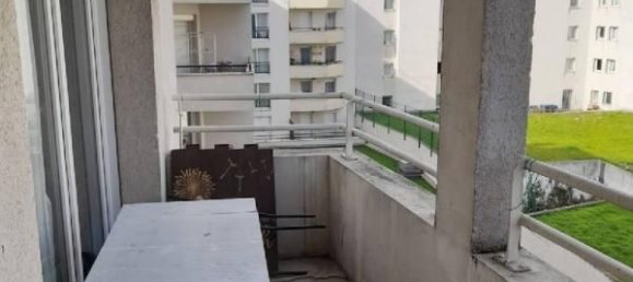 1 bedroom Apartment in Bondy, France No. 180395 17