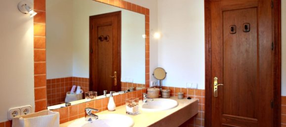 Villa T3 em Marbella, Spain N.º 150036 10