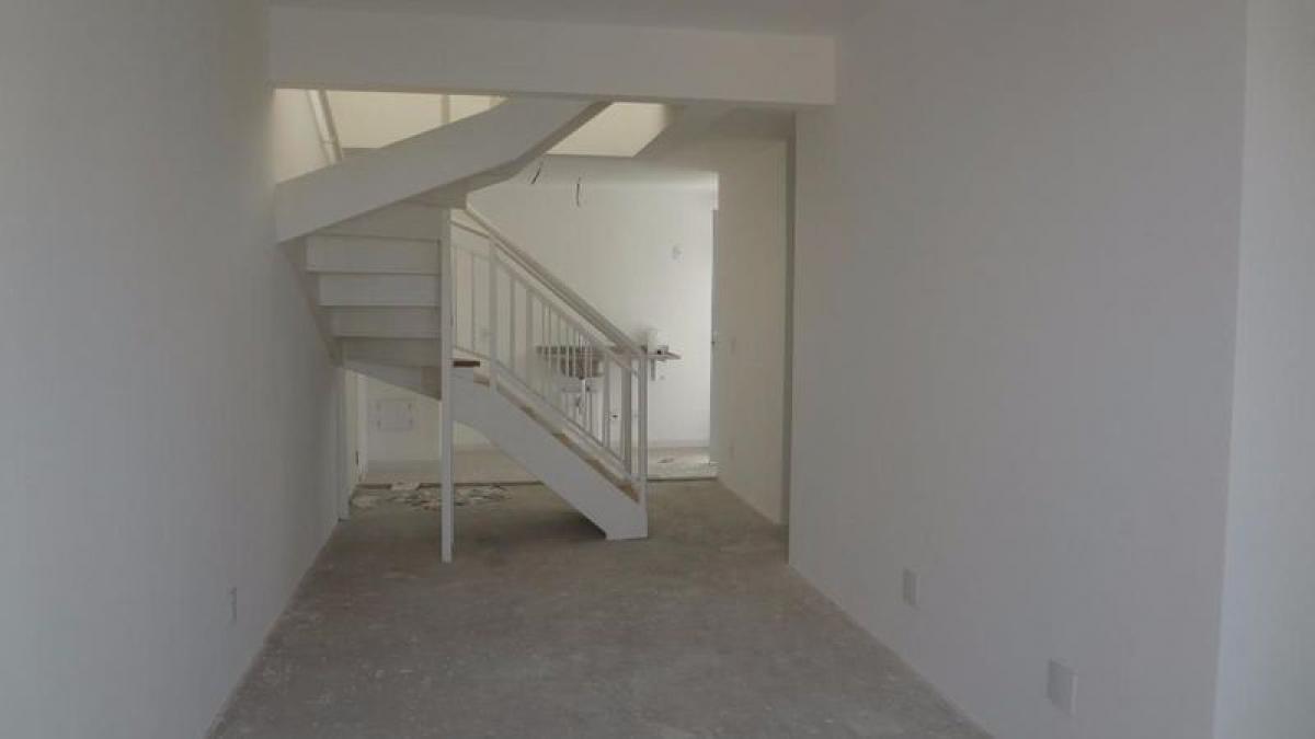 2 bedrooms House in Sao Paulo, Brazil No. 475889