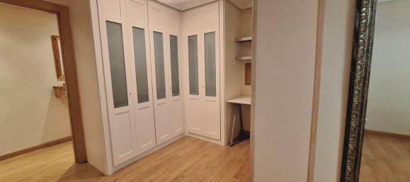 1 bedroom Apartment in Zaragoza, Spain No. 164418 11