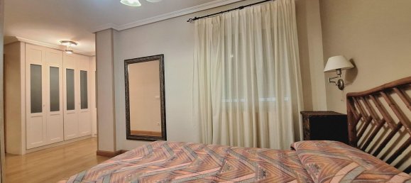 1 bedroom Apartment in Zaragoza, Spain No. 164418 9